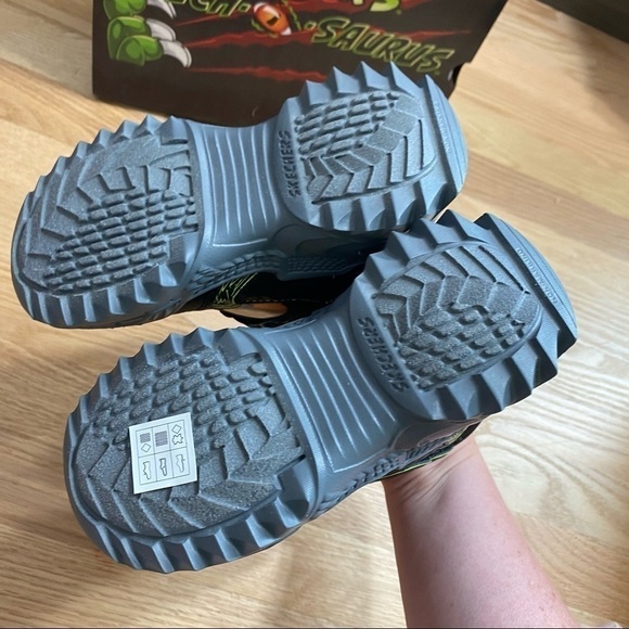 Skechers Skech-Sauras Light Up Sneaker Boots Water Repellant NEW 11 12 13 - Picture 4 of 7